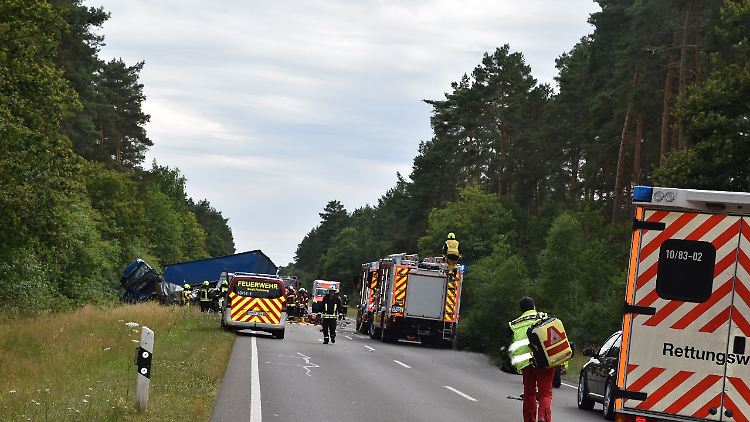 Die B189 wurde zwischen Perleberg und Weisen gesperrt.