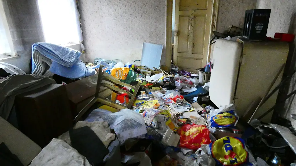 Blick-in-ein-Zimmer-eines-dem-Freistaat-Sachsen-zugefallenen-Hauses