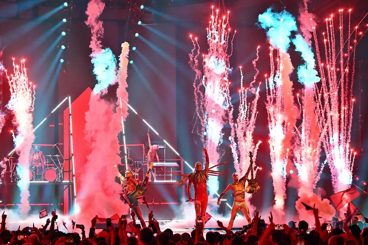 fa4dc1763029900e8ef59d70fb297569