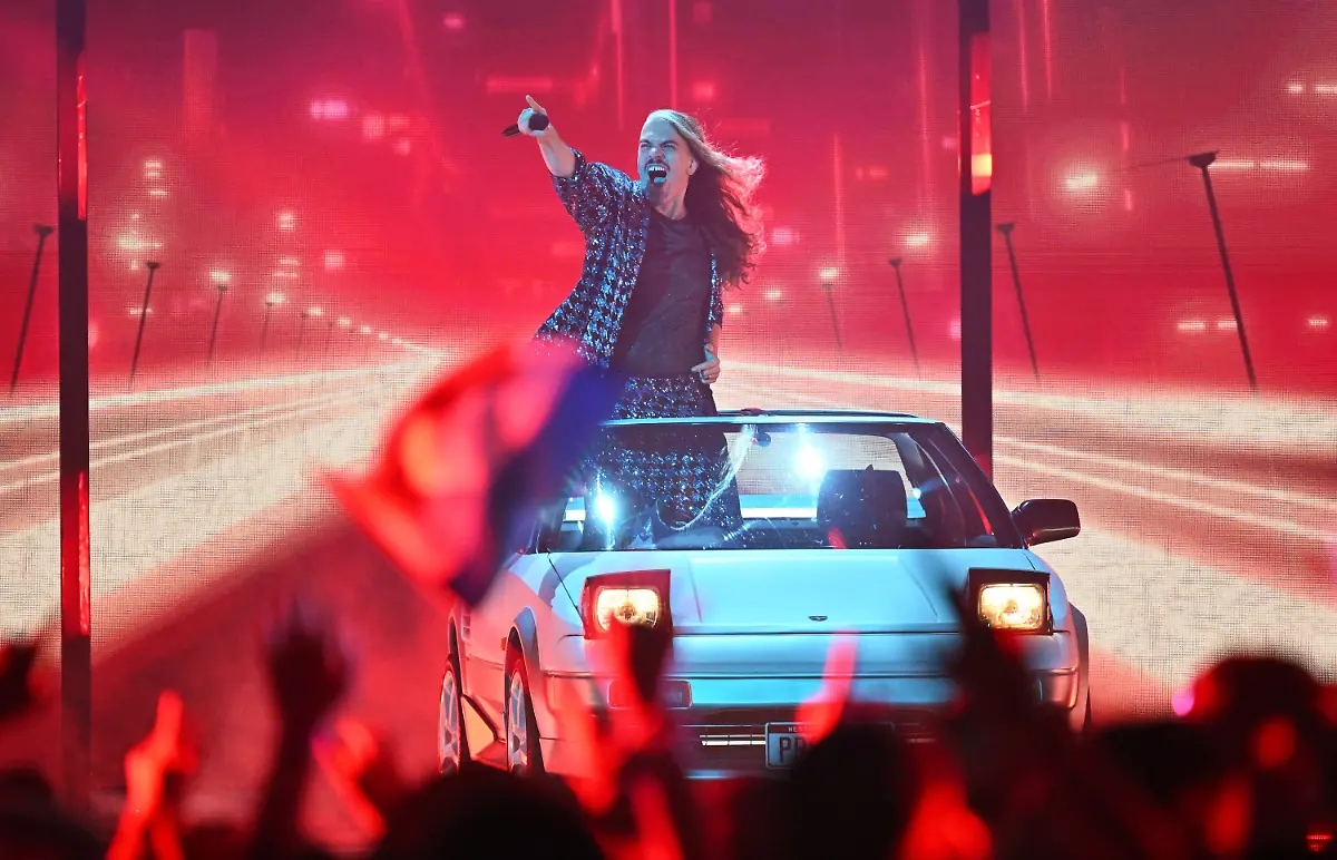 52fc3dd44766683d051e8943d7ab883a