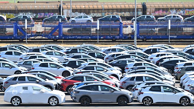 Gehen in Deutschland gut weg: E-Autos der VW-Marken.