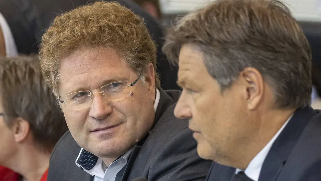 1025c6577e77d29edb1f392622ed1081