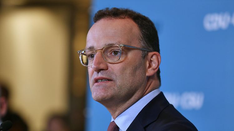 Die Einführung einer Digitalsteuer in Deutschland könnte zu empfindlichen Reaktionen aus den USA führen. Jens Spahn warnt vor einer Eskalationsspirale.