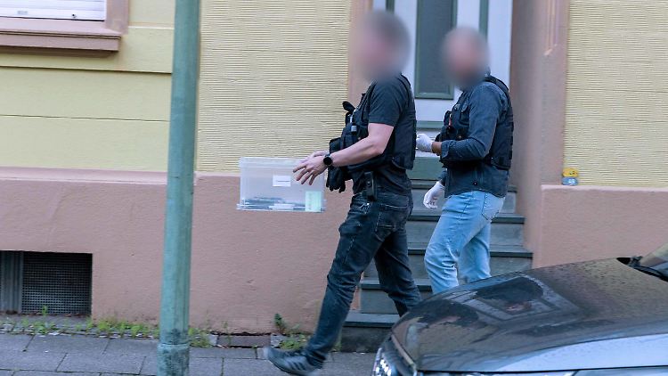 Durch Betrug soll der Bosnier Geld für einen Terroranschlag organisiert haben, so der Verdacht der Behörden.