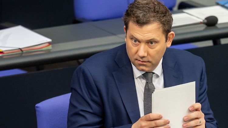 Lars Klingbeil schreibt mit seinem Giga-Haushalt schon jetzt Geschichte als Bundesfinanzminister.