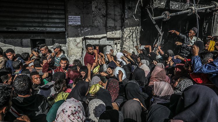 Hilfsorganisationen warnen vor einer Hungerkatastrophe im Gazastreifen.