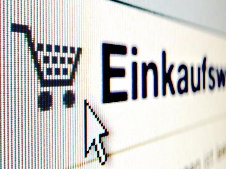 Vor allem beim Bezahlung per Vorkasse sind Online-Käufer skeptisch. Lieber bezahlen sie per Kreditkarte, Bankeinzug oder über anerkannte Systeme wie beispielsweise Paypal.