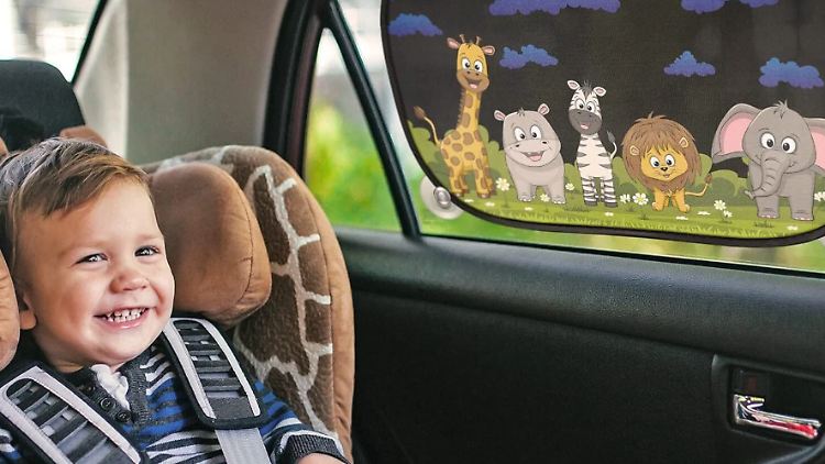 Im Sommer ist es wichtig, Kinder im Auto vor Hitze zu schützen. 