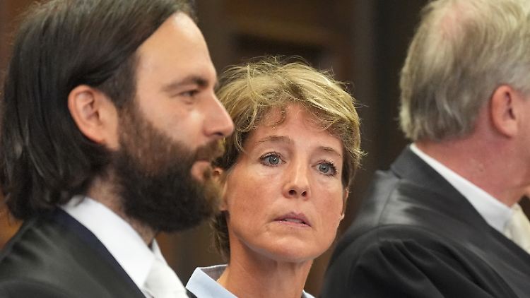 Vor dem Landgericht Hamburg muss sich Christina Block wegen Kindesentziehung und Missbrauch von Schutzbefohlenen verantworten.