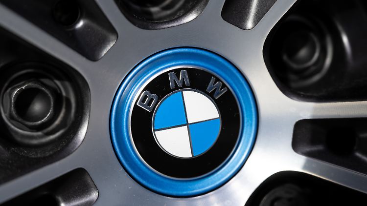 "Es zerstört nicht nur die Industrie, sondern es zerstört auch die Möglichkeit, innovativ zu sein", sagte BMW-Chef Zipse zu den EU-Vorgaben.