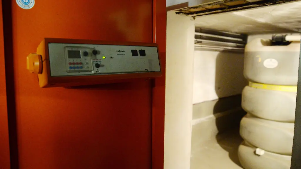 Schnell-noch-raus-mit-ihr-und-wogegen-ersetzen-Vor-dieser-Frage-stehen-gerade-Besitzer-von-Oel-oder-Gasheizungen