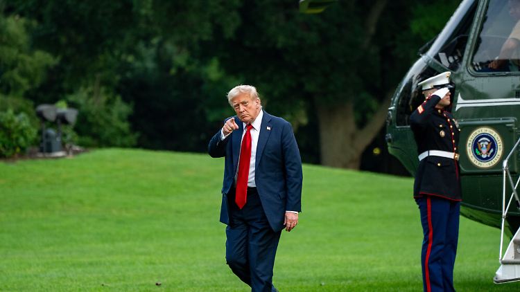 Trump nach dreieinhalb Jahren Vollinvasion: "Putin hat wirklich viele Menschen überrascht. Er redet schön und bombardiert dann am Abend alle."