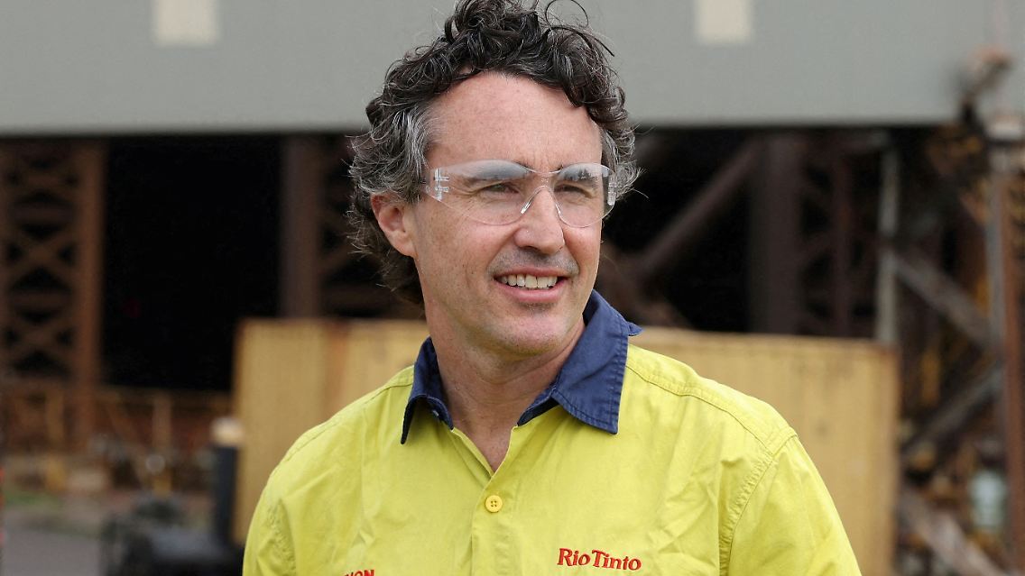 Simon Trott