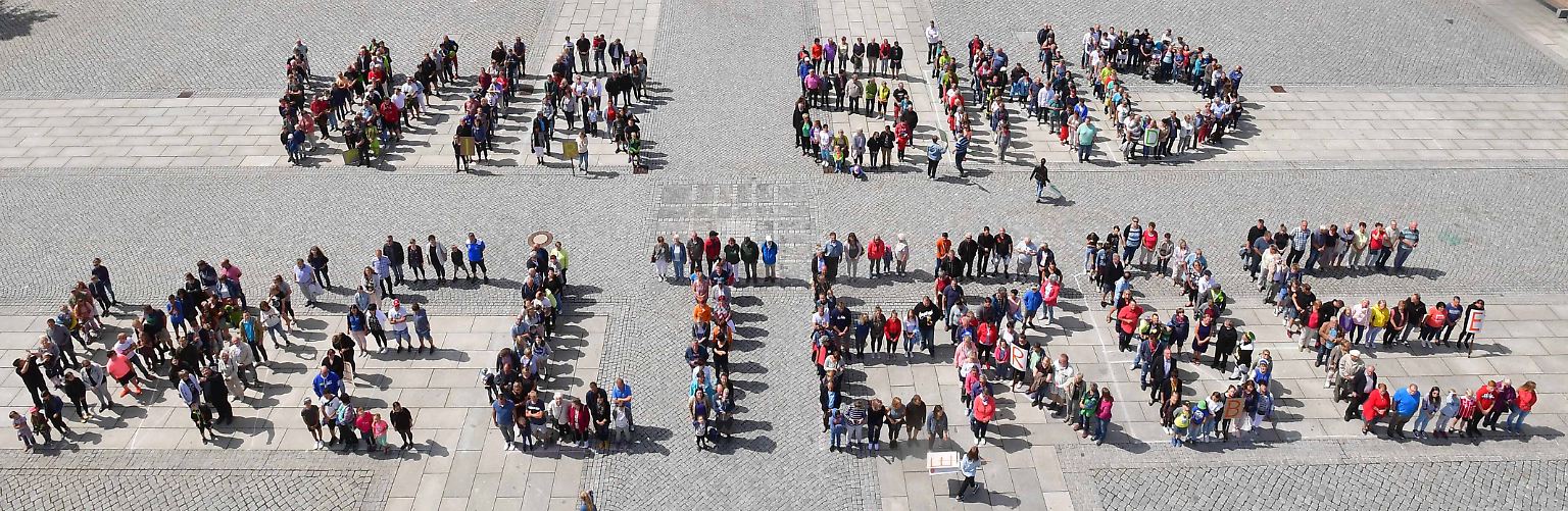 55 Welterbestätten hat Deutschland mittlerweile - im Juli 2025 kamen vier neue hinzu: Die Unesco nahm die Schlösser des bayerischen Königs Ludwigs II. in die Welterbeliste auf. Dazu gehört natürlich ... 