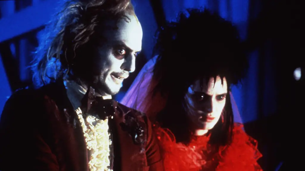Beetlejuice-Michael-Keaton-und-Lydia-Deetz-Winona-Ryder-Zur-Horror-Komoedie-aus-1988-wurde-auch-eine-gleichnamige-Zeichentrickserie-produziert