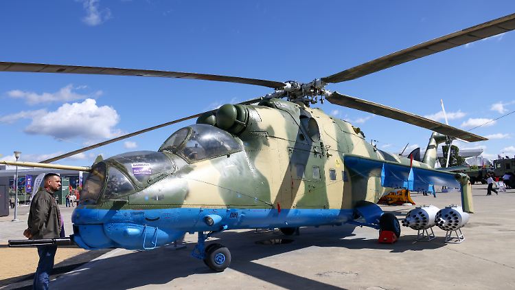 Vergangenes Jahr präsentierten die Russen den Messebesuchern noch den Angriffs-Hubschrauber Mi 24. In diesem Jahr bleiben die Tore der Leistungsschau geschlossen.