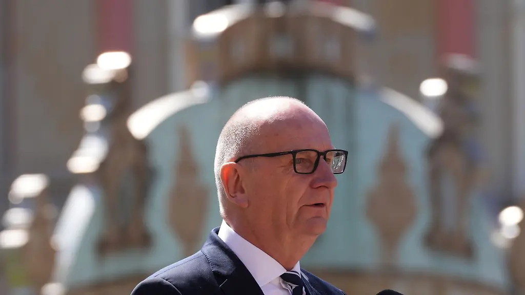 Dietmar-Woidke-SPD-Ministerpraesident-von-Brandenburg-spricht