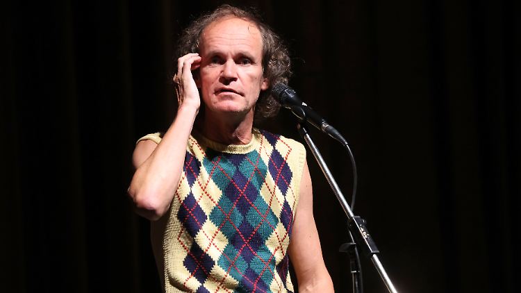 Für seinen guten Stil bekannt: Olaf Schubert.