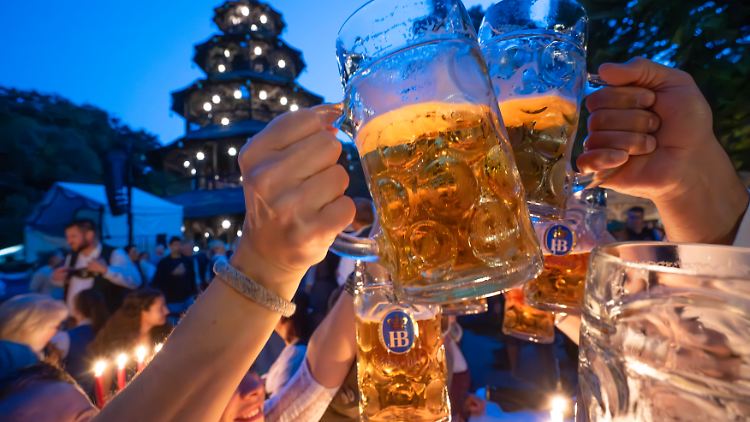 Auch wenn in den Biergärten der Gerstensaft in Strömen fließt, bleibt ein Wermutstropfen. 