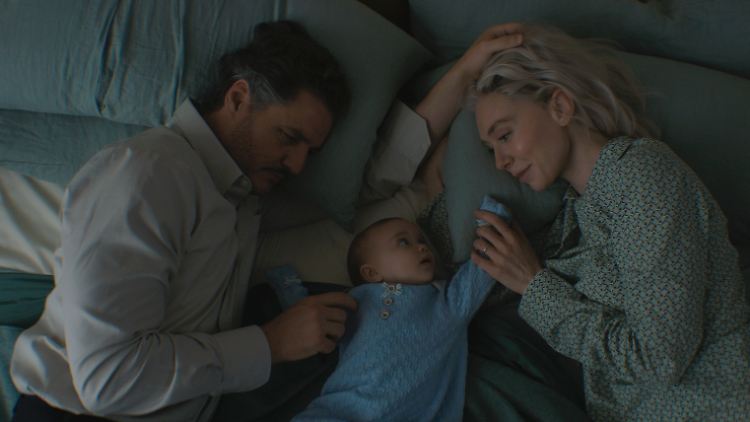 Kleiner Knirps mit mächtig Power: Sue Storm und Reed Richards mit Sohnemann Franklin.