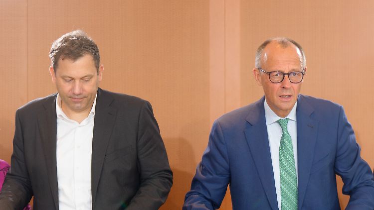 Haben noch viel vor, aber nicht unbedingt viel Zeit: Vizekanzler Klingbeil und Bundeskanzler Merz.