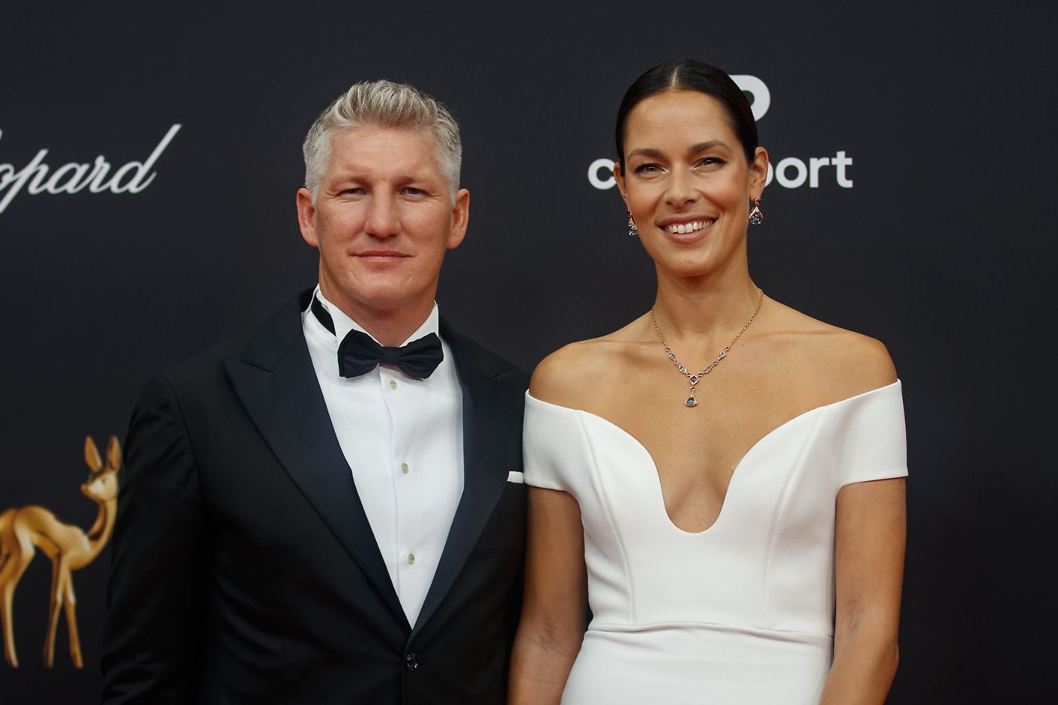 Ach ja! Sie waren wirklich zusammen schön anzusehen. Bastian Schweinsteiger und Ana Ivanović - wahr gewordenes ...