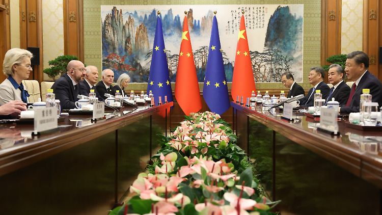 Beim letzten EU-China-Gipfel 2023 war die Stimmung noch besser - am Donnerstag werden kaum ernsthafte Verhandlungen erwartet.