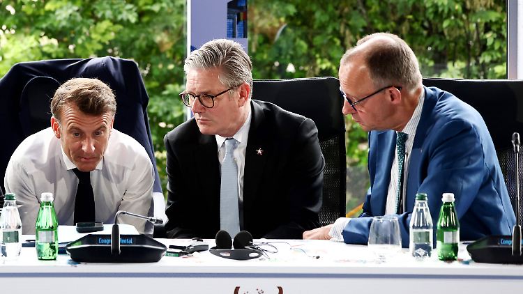 Mitte Mai in Tirana: Merz, Macron und Starmer telefonieren mit US-Präsident Trump