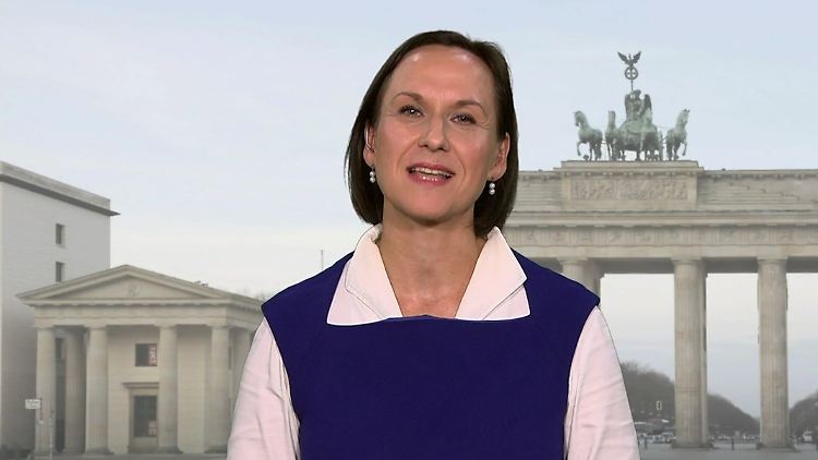 Nadine Heemann.jpg