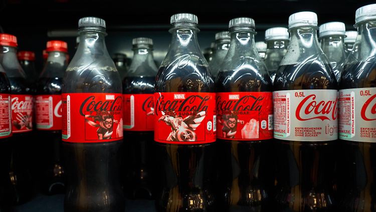 Coca-Cola zieht Menschen in den Supermarkt, sagt der Geschäftsführer von Coca-Cola Europacific Partners Deutschland. 