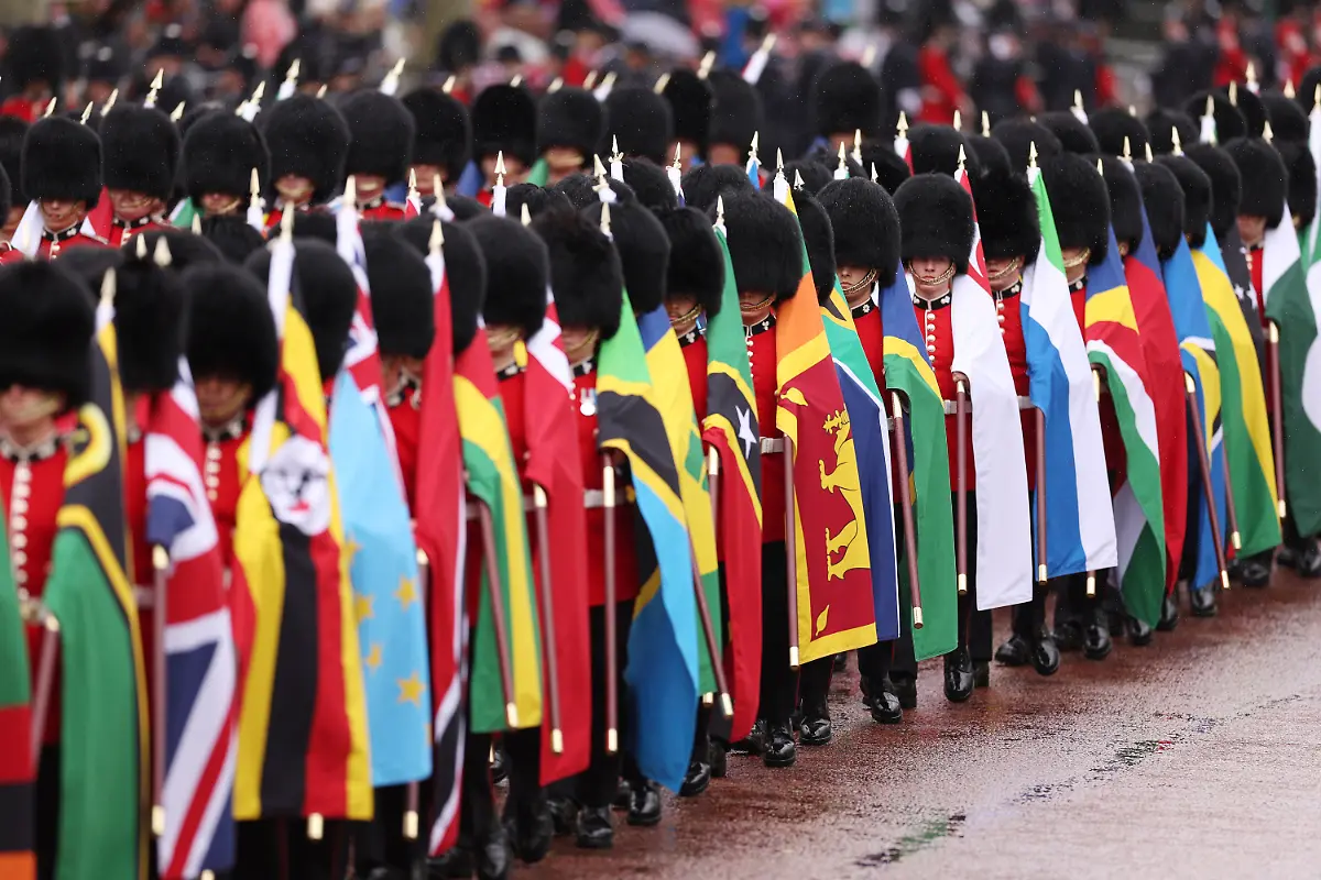 d076c9a3444de88554db9faefaaabaea