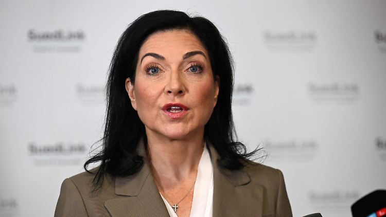 "Was im Koalitionsvertrag an Reformen steht, wird auf Dauer nicht reichen", sagt Reiche.