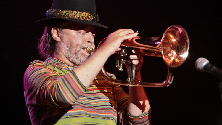 Auch als Synchronsprecher wurde der Jazzmusiker Chuck Mangione bekannt.