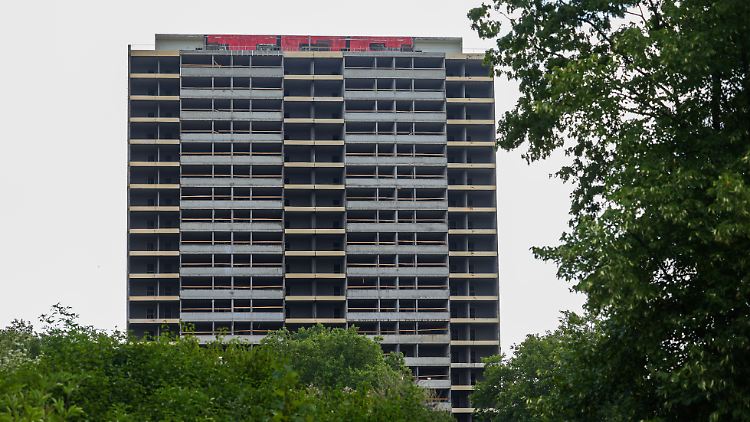 Das Wohnhaus wurde für die Sprengung vollständig entkernt. 