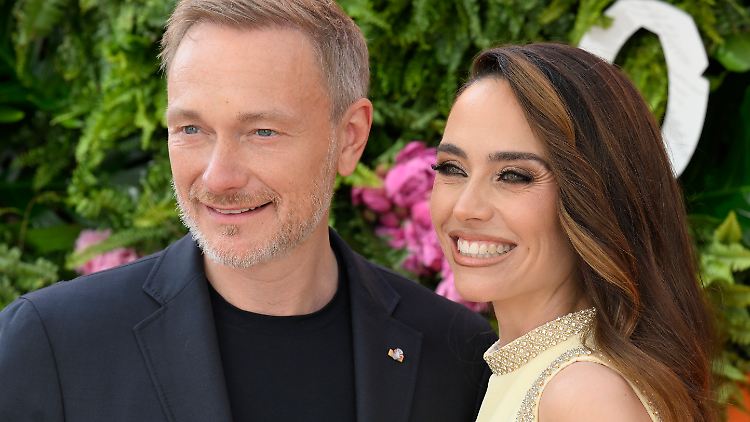 Lindner und Lehfeldt klagen auf Unterlassung gegen "Titanic".