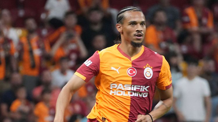Leroy Sané absolvierte die ersten Minuten im Trikot von Galatasaray. 