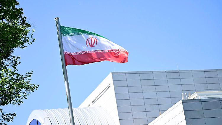 Im Iran wurden abermals zwei Männer hingerichtet.