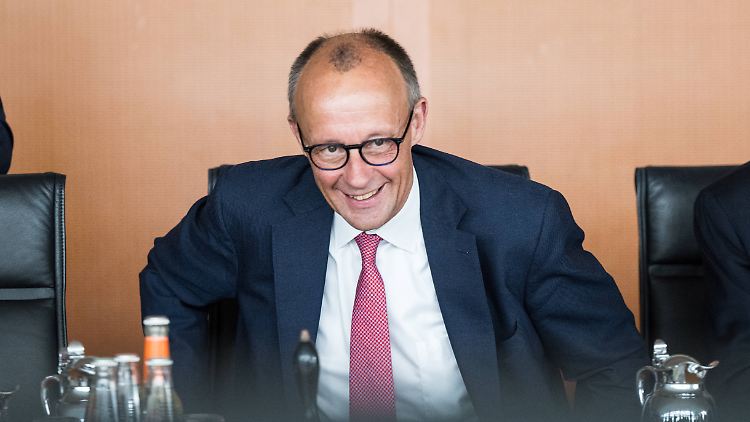 Der Kanzler dankte EU-Kommissionspräsidentin von der Leyen und Handelskommissar Sefcovic.