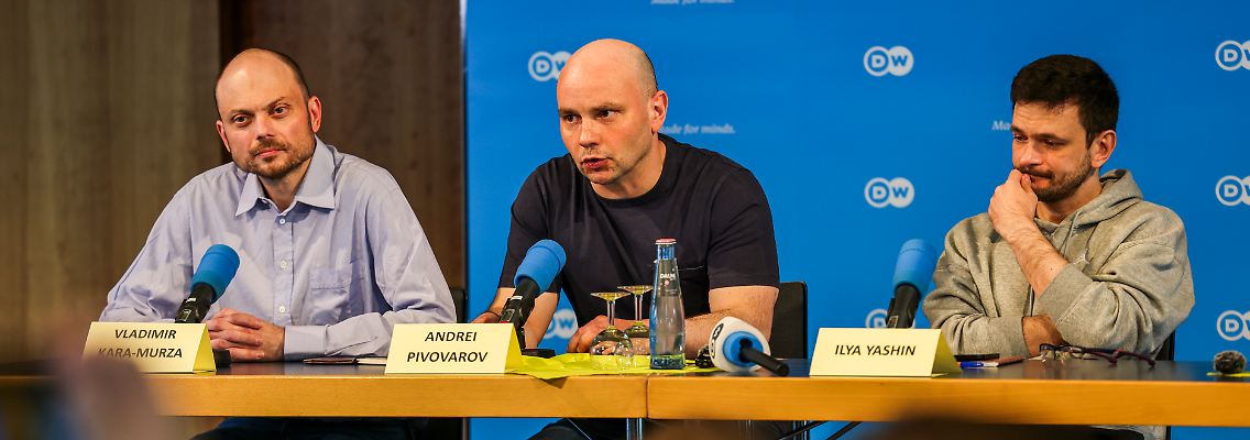 475713088.jpg