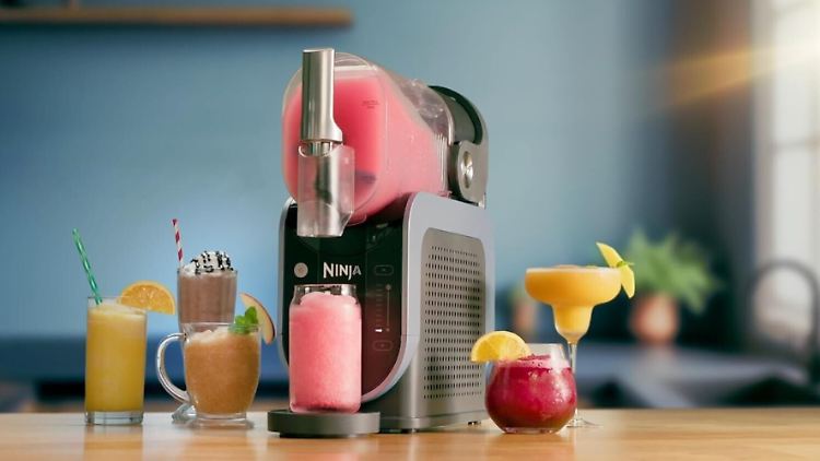 Slush-Eis wie aus dem Kino: Die Ninja Slushi erreicht im Test die Bestwertung.