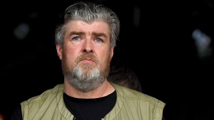 Anders als seine berühmten Brüder blieb er stets im Hintergrund: Paul Gallagher.