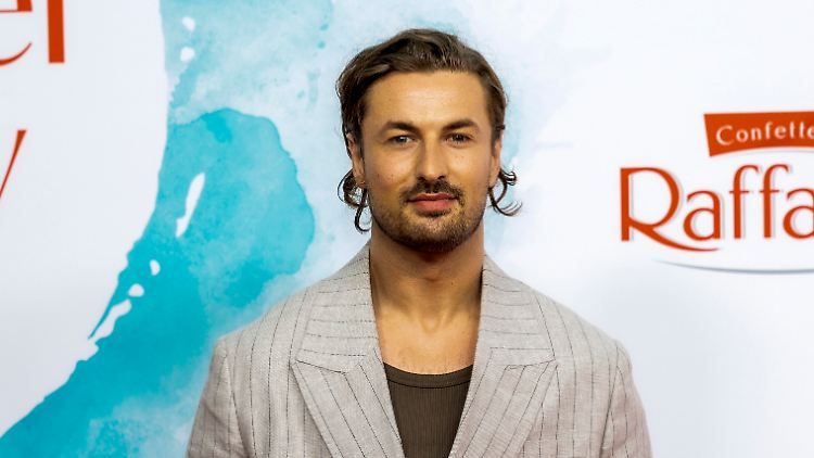 Fühlt sich endlich wohl in seinem Körper: RTLs erster "Prince Charming" Nicolas Puschmann.
