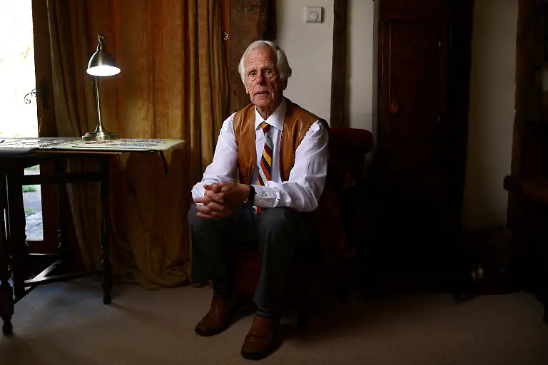 2023-04-03T000000Z-1241972644-RC2470AIKOQ3-RTRMADP-3-BRITAIN-ROYALS-CORONATION-MEMORIES