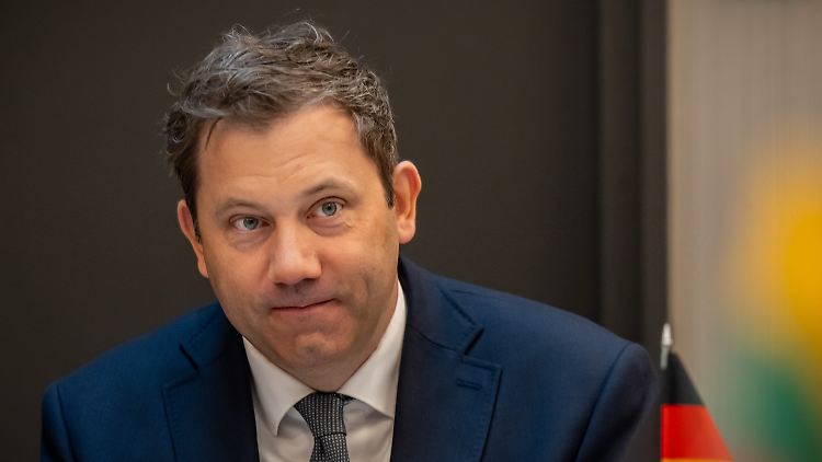 Bis Ende der Legislaturperiode will Finanzminister Klingbeil Neuschulden in Höhe von 850 Milliarden Euro aufnehmen.