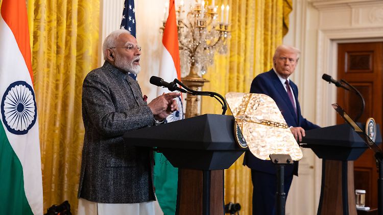 US-Präsident Trump und der indische Premierminister Modi im Februar bei einer gemeinsamen Pressekonferenz im Weißen Haus.