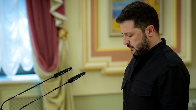 Es könnte für Selenskyj nach der Schlappe schwieriger werden, künftig Mehrheiten im Parlament zu finden.