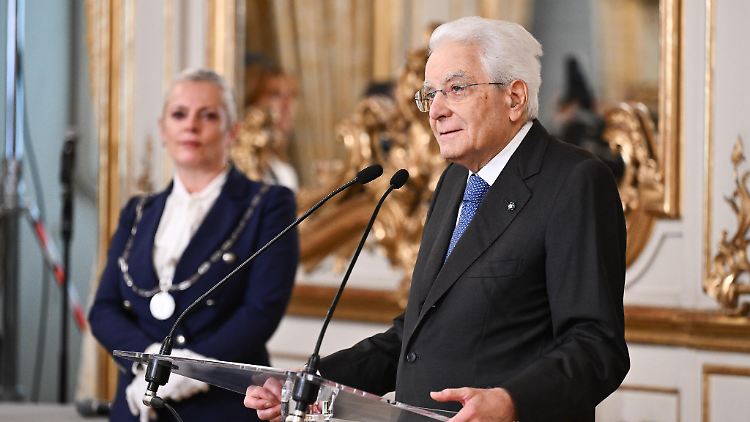 Italiens Präsident Sergio Mattarella wurde von Russland auf eine Liste von "Feinden" gesetzt. 