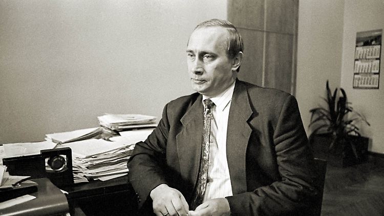 Putin war 1994 stellvertretender Bürgermeister in Sankt Petersburg