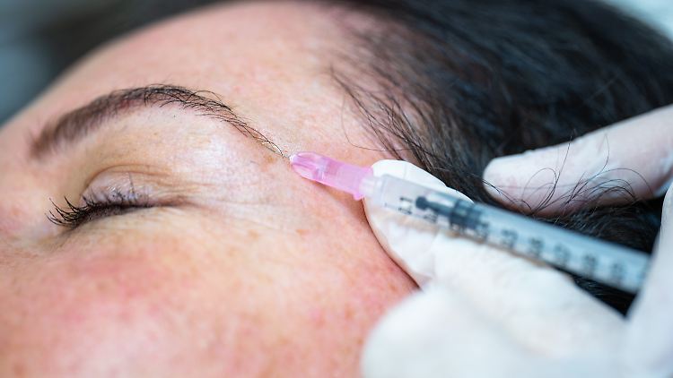 Botox gegen Falten: Diese Behandlung gilt als minimalinvasiv.