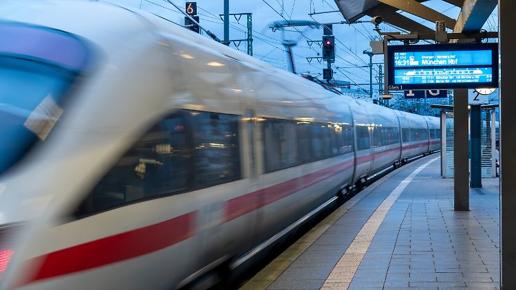 Ein ICE im Erfurter Bahnhof (Archivfoto)